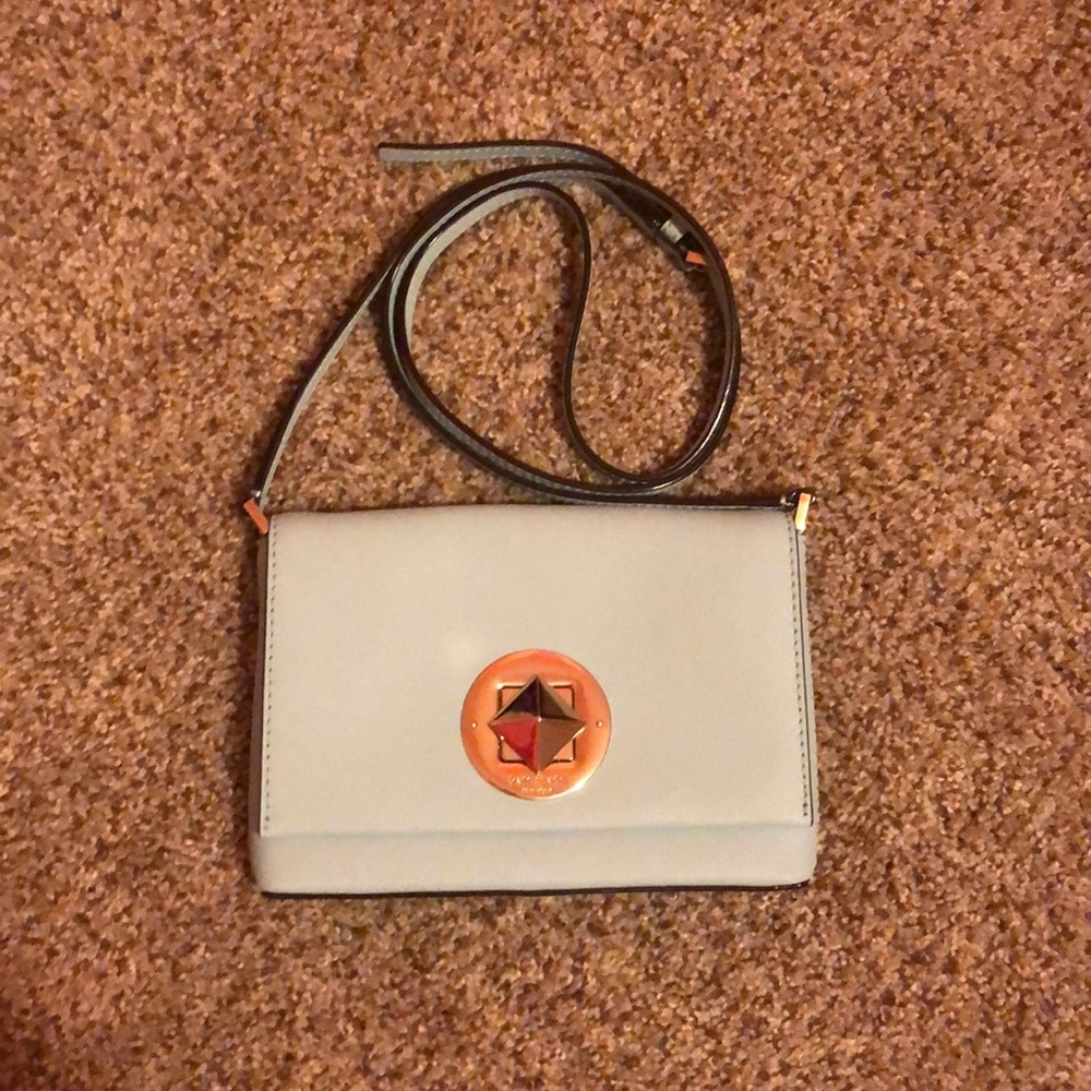Kate spade crossbody light blue EUC